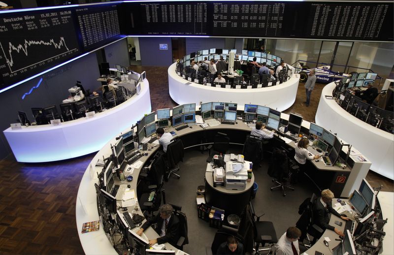 &copy; Reuters. Les principales Bourses européennes sont attendues en légère hausse jeudi à l'ouverture. Les premières indications disponible indiquent une baisse de 0,26% pour le CAC 40 parisien, de 0,14% pour le Dax à Francfort et de 0,15% pour le FTSE à Londres