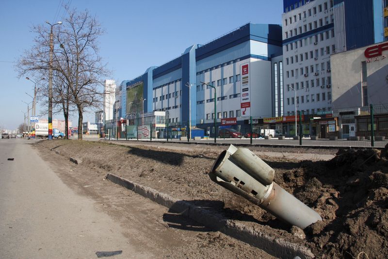 © Reuters. Cidade bombardeada de Kharkiv, Ucrânia/
24/03/2022
Olekandr Lapshyn
