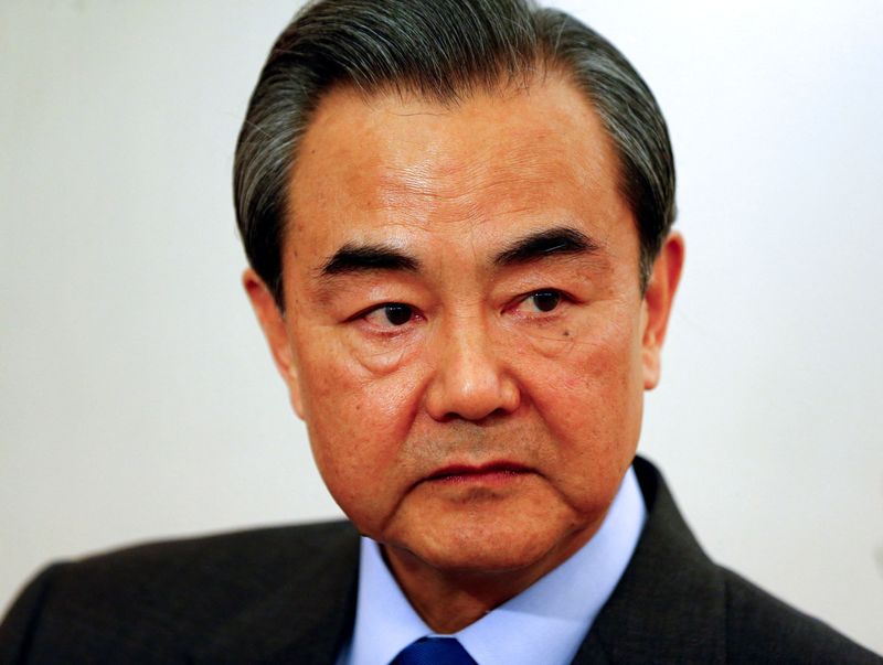 &copy; Reuters. وزير الخارجية الصيني وانغ يي في صورة من أرشيف رويترز.