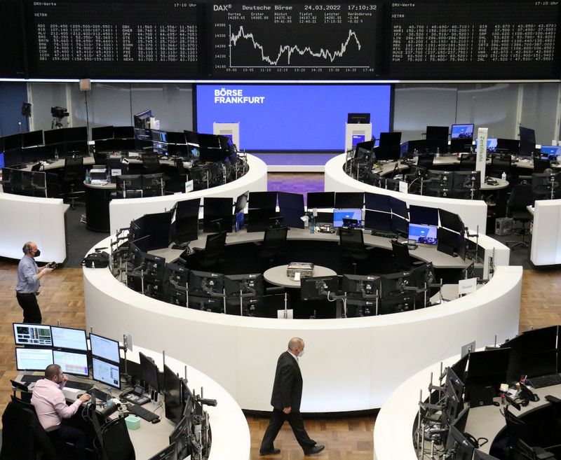 &copy; Reuters. FILE PHOTO: The German share price index DAX graph is pictured at the stock exchange in Frankfurt, Germany, March 24, 2022. REUTERS/Staff