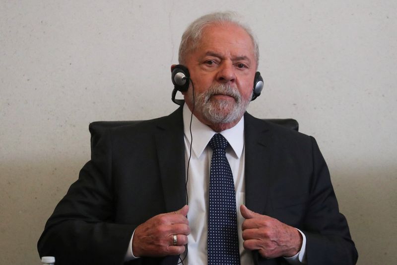 &copy; Reuters. Ex-presidente Luiz Inácio Lula da Silva durante visita ao Senado do México, na Cidade do México
03/03/2022 REUTERS/Edgard Garrido