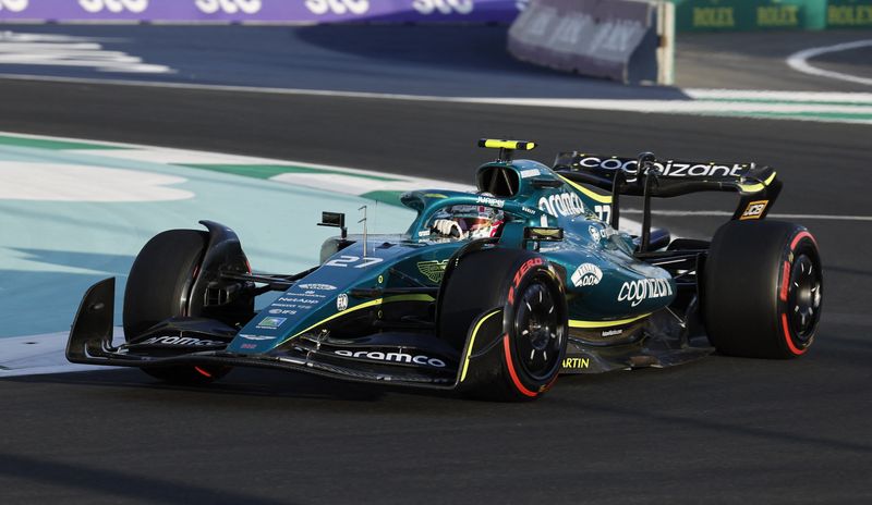 &copy; Reuters. Nico Hulkenberg, da Aston Martin, em treino para o GP da Arábia Saudita
25/03/2022
REUTERS/Hamad I Mohammed