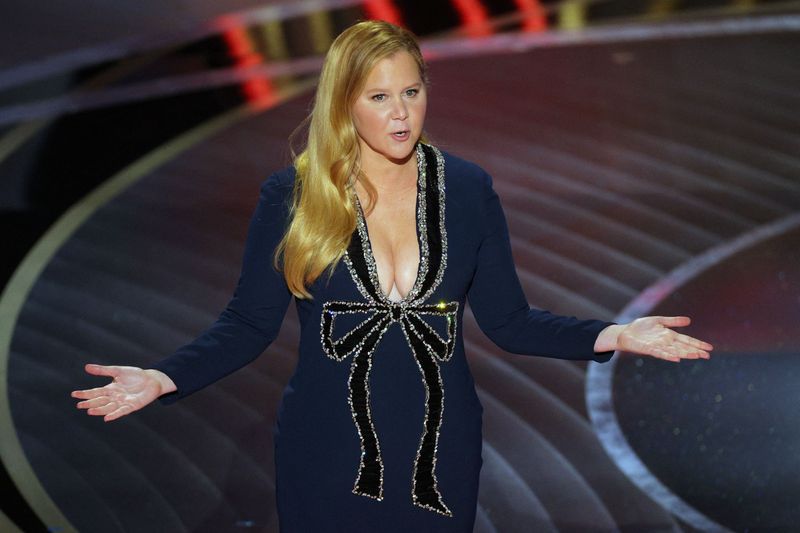 &copy; Reuters. Co-apresentadora do Oscar Amy Schumer 
27/03/2022
REUTERS/Brian Snyder