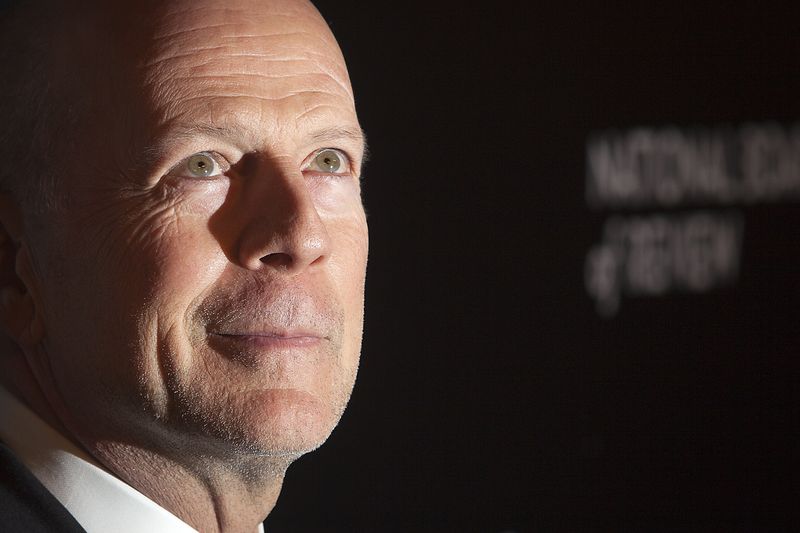 &copy; Reuters. L'acteur américain Bruce Willis va mettre fin à sa carrière car il est atteint d'aphasie, une maladie "affectant ses capacités cognitives". /Photo d'archives/REUTERS/Carlo Allegri