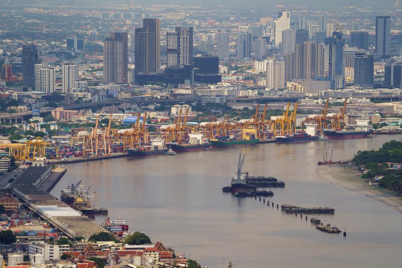 &copy; Reuters. FILE PHOTO: A view of Bangkok's port amid the spread of the coronavirus disease (COVID-19) in Bangkok, Thailand, June 21, 2020. REUTERS/Athit Perawongmetha