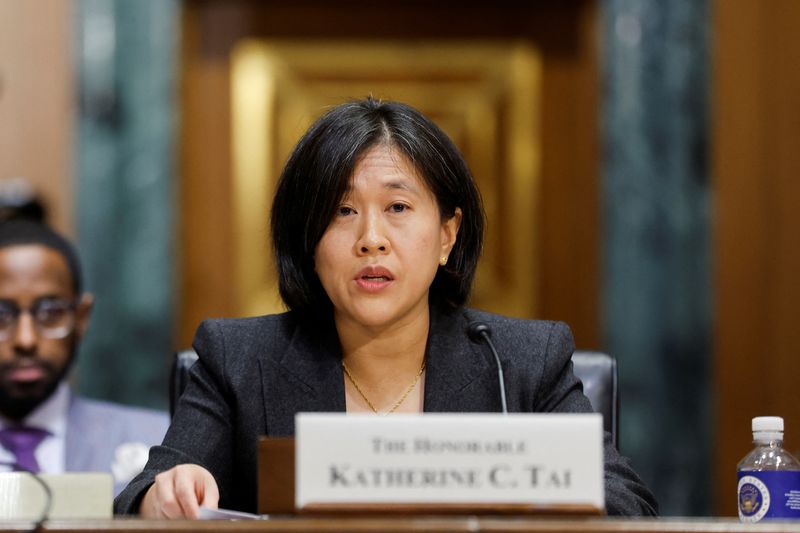 © Reuters. U.S. Trade Representative Katherine Tai testifies before a Senate Finance Committee hearing on President Biden's trade policy agenda on Capitol Hill in Washington, U.S., March 31, 2022.  REUTERS/Jonathan Ernst