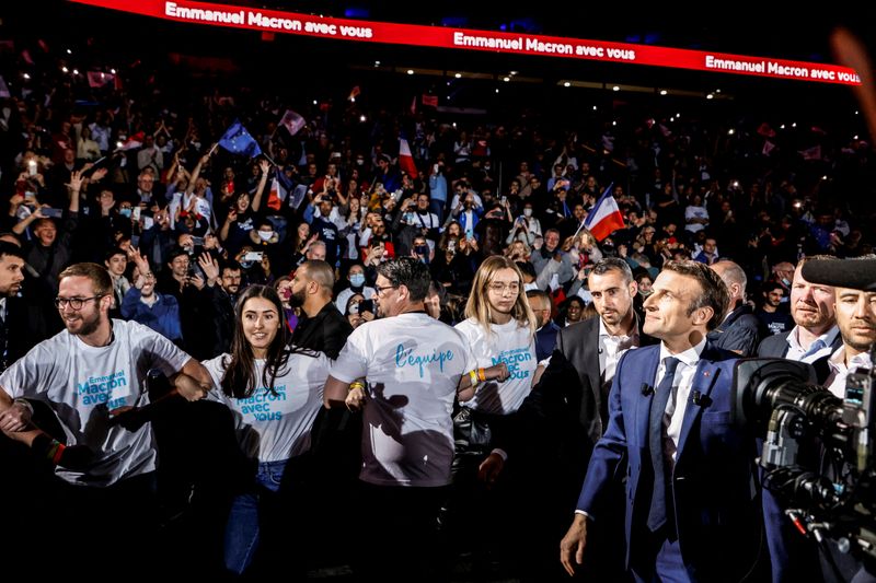 &copy; Reuters. Presidente francês, Emmanuel Macron, durante evento de campanha em Nanterre
02/04/2022
Ludovic Marin/Pool via REUTERS 