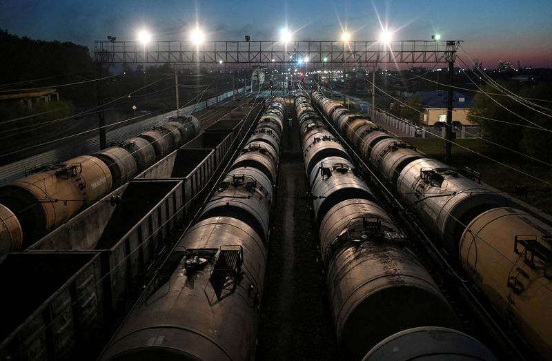 &copy; Reuters. FILE PHOTO: View shows railroad freight cars, including oil tanks, in Omsk, Russia May 1, 2020. REUTERS//