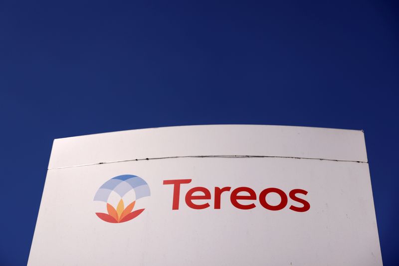 &copy; Reuters. FILE PHOTO: A view shows a logo at the entrance of the Tereos sugar factory in Escaudoeuvres, France, June 1, 2021. REUTERS/Pascal Rossignol