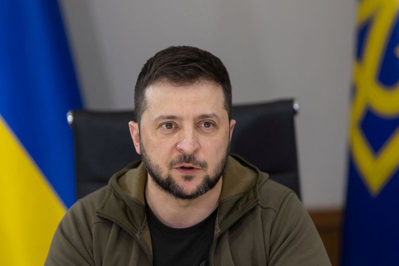 &copy; Reuters. FILE PHOTO: Ukraine's President Volodymyr Zelenskiy attends an interview for the representatives of Ukrainian media, as Russia's attack on Ukraine continues, in Kyiv, Ukraine April 4, 2022. Picture taken April 4, 2022. Ukrainian Presidential Press Service