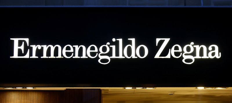 &copy; Reuters. Il logo di Ermengildo Zegna presso una filiale a Vienna.  REUTERS/Leonhard Foeger