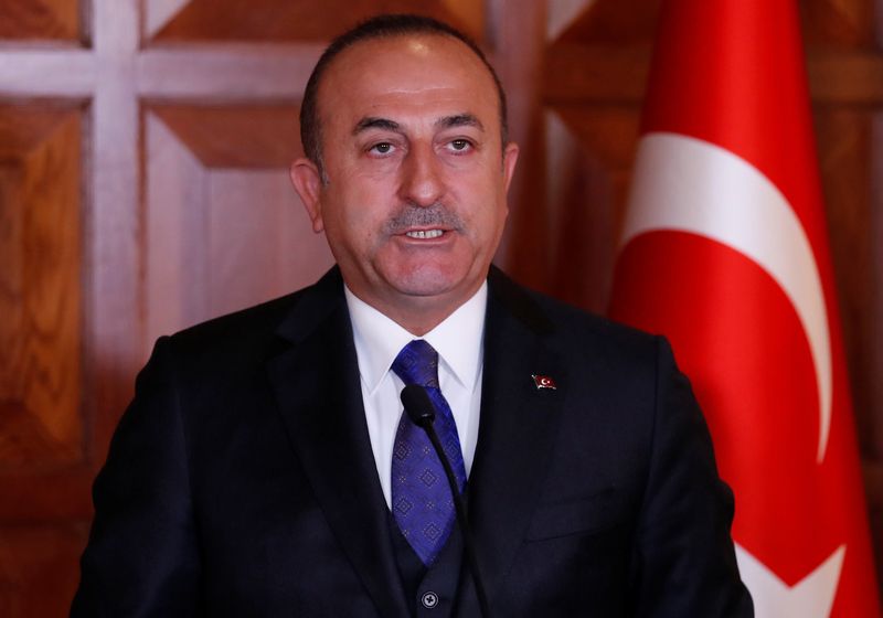 &copy; Reuters. وزير الخارجية التركي مولود جاويش أوغلو في مؤتمر صحفي في أنقرة بصورة من أرشيف رويترز.