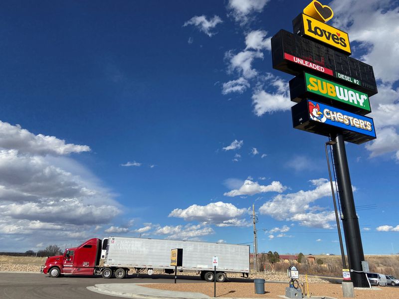 &copy; Reuters. FILE PHOTO: A truck pulls into a truck stop providing essential food and hygiene services to truckers during the coronavirus disease (COVID-19) outbreak in Las Vegas, New Mexico, U.S. March 23, 2020. Picture taken March 23, 2020.  REUTERS/Andrew Hay