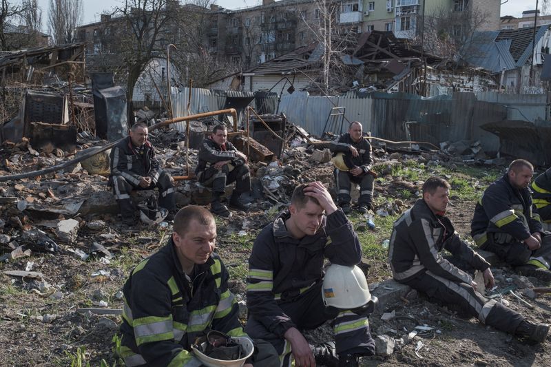 &copy; Reuters. Le président ukrainien Volodimir Zelensky a prévenu jeudi que la situation dans la ville de Borodianka était "nettement pire" qu'à Boutcha, où ont été découvertes des fosses communes après le départ des troupes russes, lesquelles ont été accus