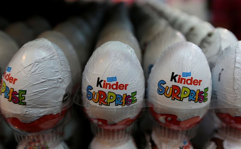 &copy; Reuters. FILE PHOTO: Kinder chocolate eggs are seen on display in a supermarket in Islamabad, Pakistan July 18, 2017.  REUTERS/Caren Firouz