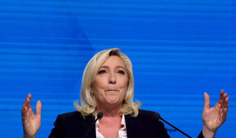 &copy; Reuters. La présidente du Rassemblement national, Marine Le Pen a invité dimanche soir "tous les Français de toutes sensibilités" à la rejoindre. /Photo prise le 10 avril 2022/REUTERS/Pascal Rossignol