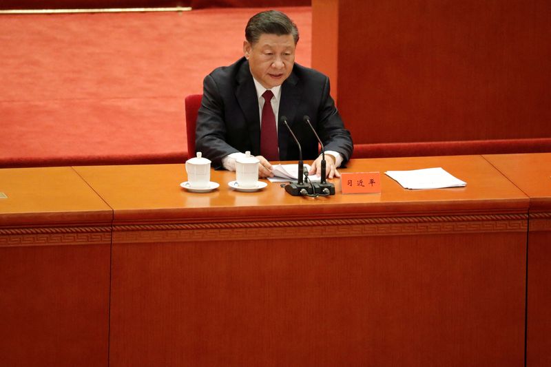 &copy; Reuters. El presidente chino Xi Jinping pronuncia un discurso en el Gran Salón del Pueblo en Pekín