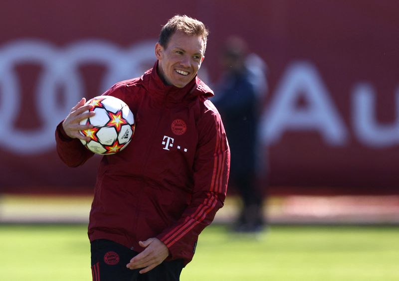 &copy; Reuters. El entrenador del Bayern de Múnich, Saebener Strasse, durante un entrenamiento del equipo de fútbol alemán en Múnich, Alemania, el 11 de abril de 2022. REUTERS/Lukas Barth