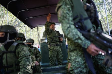 Mexican cartels swap arms for cocaine, fueling Colombia violence By Reuters