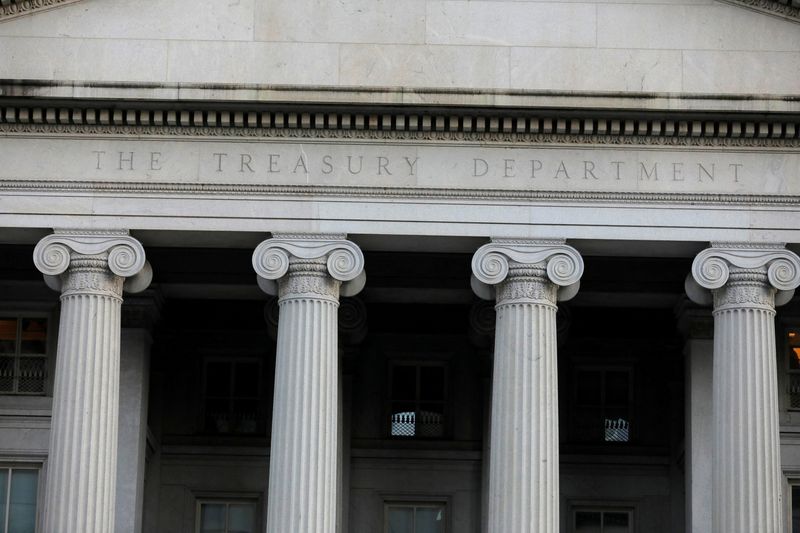 &copy; Reuters. FILE PHOTO: The United States Department of the Treasury is seen in Washington, D.C., U.S., August 30, 2020. REUTERS/Andrew Kelly