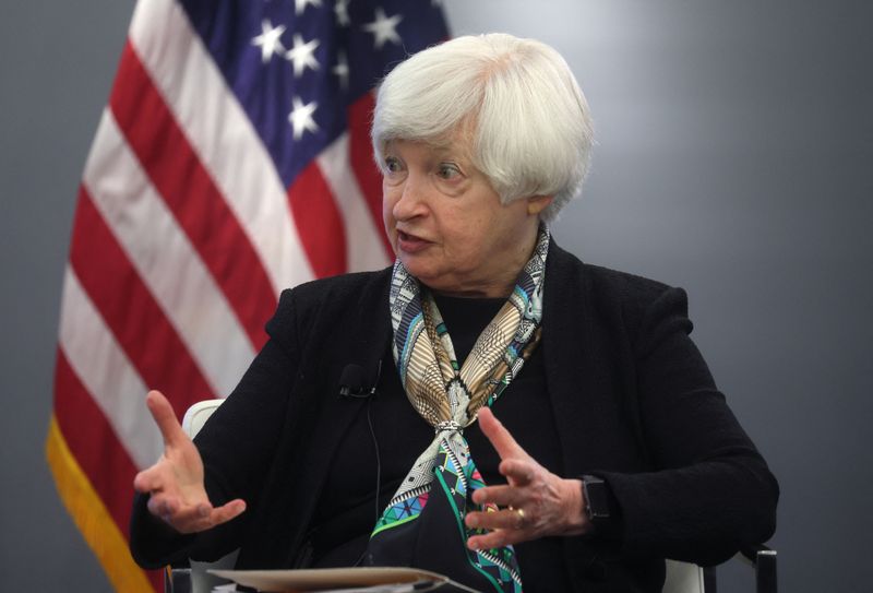 &copy; Reuters. Janet Yellen, secretária do Tesouro dos EUA, faz discurso sobre o estado atual e futuro dos EUA e da economia global no Atlantic Council em Washington, EUA
13/04/2022. REUTERS/Leah Millis