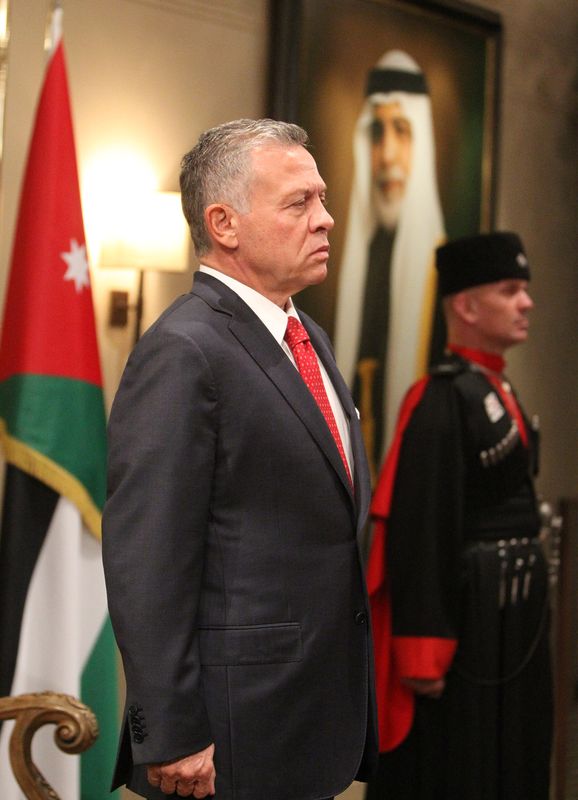 &copy; Reuters. العاهل الأردني الملك عبد الله - صورة من أرشيف رويترز.  صورة من الديوان الملكي الأردني تستخدم في الأرغراض التحريرية فقط.