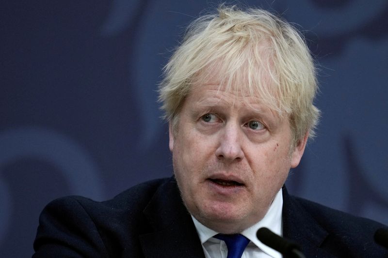 &copy; Reuters. FILE PHOTO: British Prime Minister Boris Johnson delivers a speech on immigration, at Lydd Airport, Britain April 14, 2022. Matt Dunham/Pool via REUTERS/