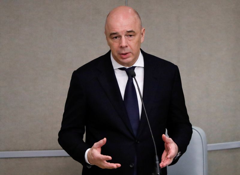 &copy; Reuters. FILE PHOTO: Russian Finance Minister Anton Siluanov delivers a speech during a session of the lower house of parliament in Moscow, Russia March 11, 2020. REUTERS/Evgenia Novozhenina/File Photo