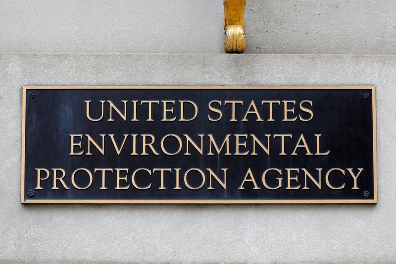 &copy; Reuters. FILE PHOTO: Signage is seen at the headquarters of the United States Environmental Protection Agency (EPA) in Washington, D.C., U.S., May 10, 2021. REUTERS/Andrew Kelly