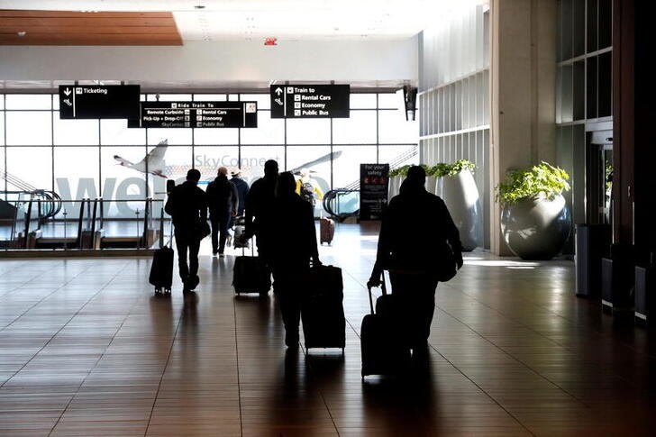 U.S. FAA to make zero tolerance unruly passenger policy permanent