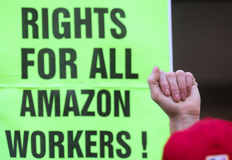Voting opens for Amazon's second union election in New York City