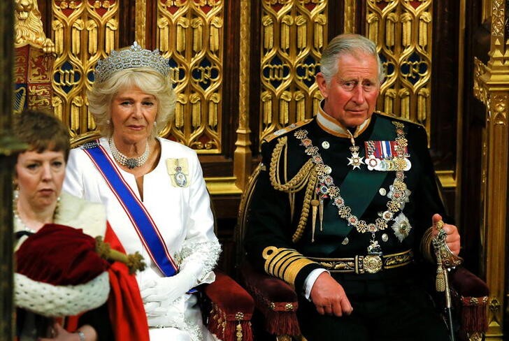 &copy; Reuters. Princípe britânico Charles e sua esposa, Camilla, a duquesa de Cornuálhia. Londres, Grã Bretanha. 27/5/2015.   REUTERS/Alastair Grant/pool/File Photo