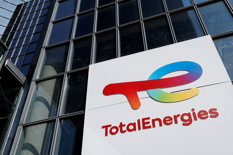 &copy; Reuters. FILE PHOTO: The TotalEnergies logo sits on the company's headquarter skyscraper in the La Defense business district in Paris, France, March 24, 2022. REUTERS/Benoit Tessier/File Photo