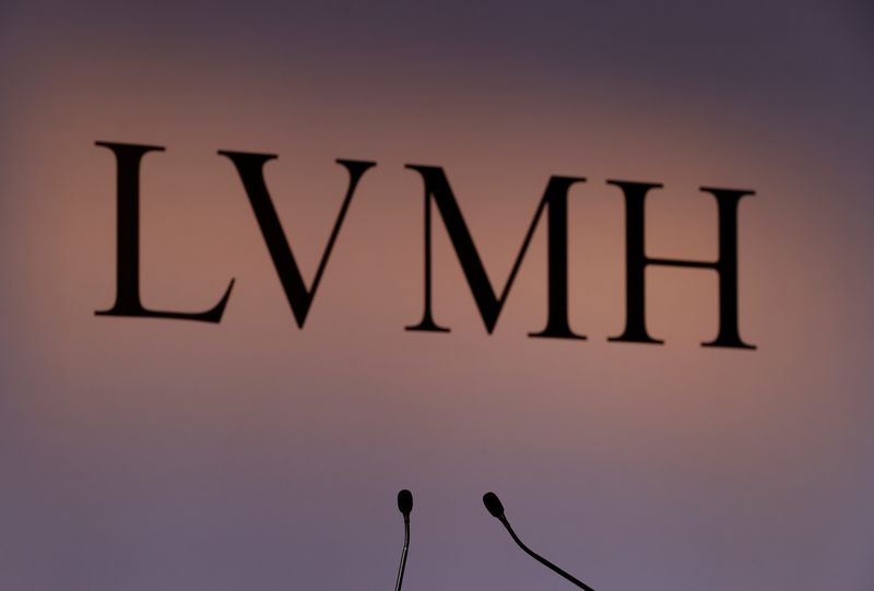 Former Luxottica CEO Guerra to leave LVMH, keep advisory role
