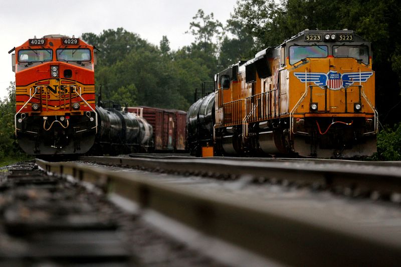 Labor issues, idle trains leave U.S. grain and food stranded -shippers