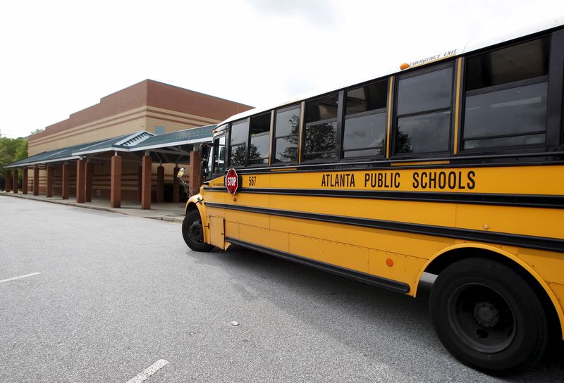 &copy; Reuters. FILE PHOTO: An Atlanta Public Schools bus is parked at Dobbs Elementary School in Atlanta, Georgia April 14, 2015. REUTERS/Tami Chappell/File Photo