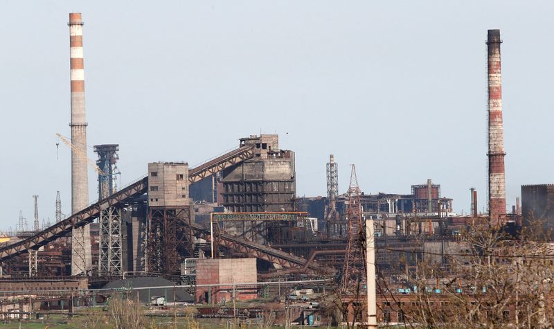 &copy; Reuters. مصنع آزوفستال لأعمال الحديد والصلب في مدينة ماريوبول جنوب أوكرانيا يوم 27 أبريل نيسان 2022. تصوير: ألكسندر إيرموشينكو - رويترز