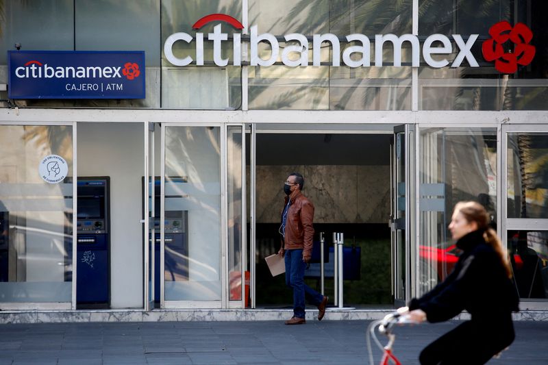 &copy; Reuters. FILE PHOTO: A man exits a Citibanamex bank branch in Mexico City, Mexico January 13, 2022. REUTERS/Gustavo Graf/File Photo