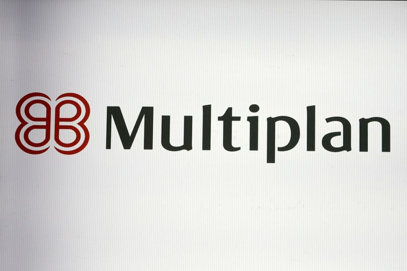 © Reuters. Logo da Multiplan em painel na bolsa de valores de São Paulo 
25/07/2019
REUTERS/Amanda Perobelli