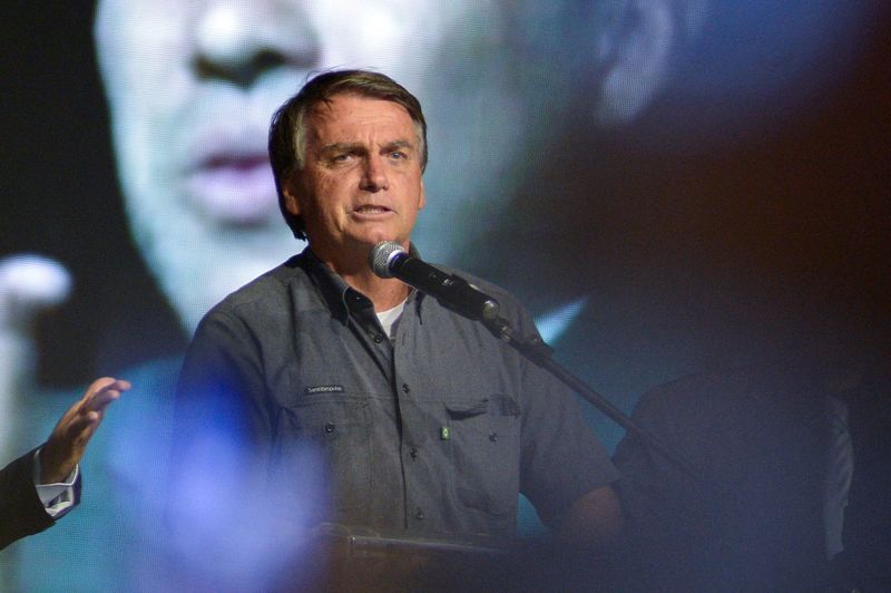 &copy; Reuters. Presidente Jair Bolsonaro durante cerimônia em Brasília
28/04/2022 REUTERS/Andressa Anholete