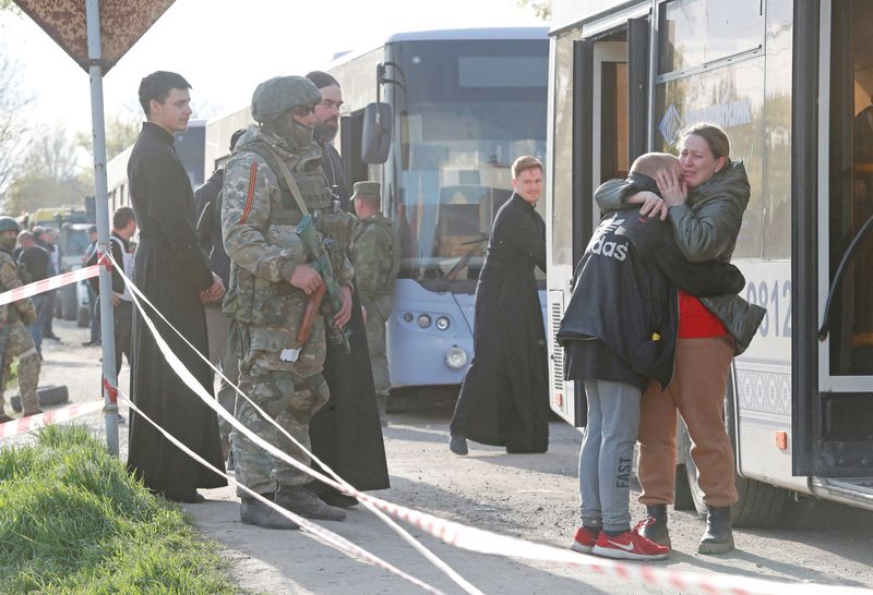 Civilians evacuated from Mariupol, Pelosi meets Ukraine's Zelenskiy