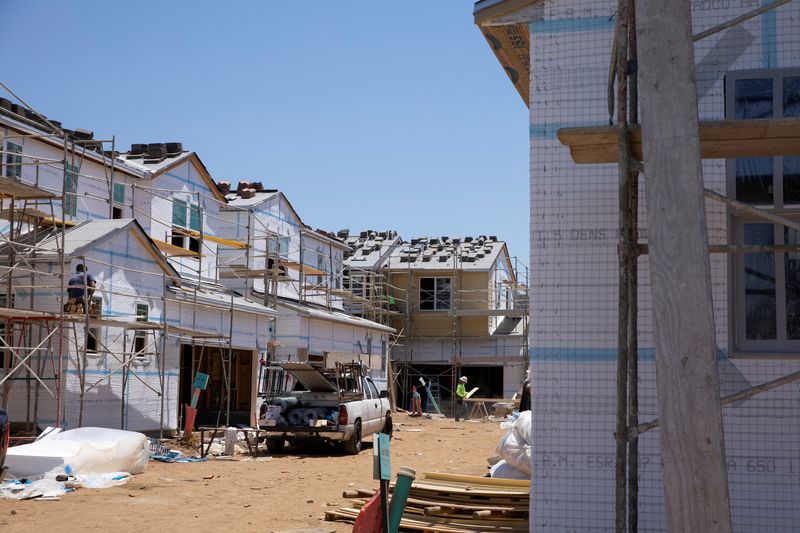 &copy; Reuters. Construção de moradias na comunidade de Valley Center, na Califórnia
03/06/2021
REUTERS/Mike Blake