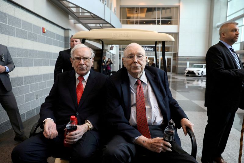 &copy; Reuters. Warren Buffett e Charlie Munger em Omaha, no Estado norte-americano do Nebraska
03/05/2019 REUTERS/Scott Morgan
