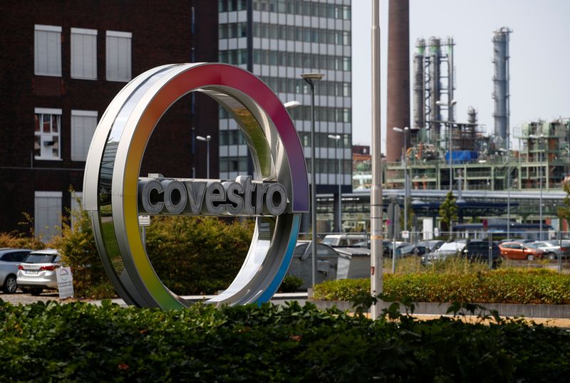 &copy; Reuters. FILE PHOTO: The logo of German chemicals maker Covestro is pictured outside its headquarters in Leverkusen, Germany, July 26, 2019. REUTERS/Wolfgang Rattay