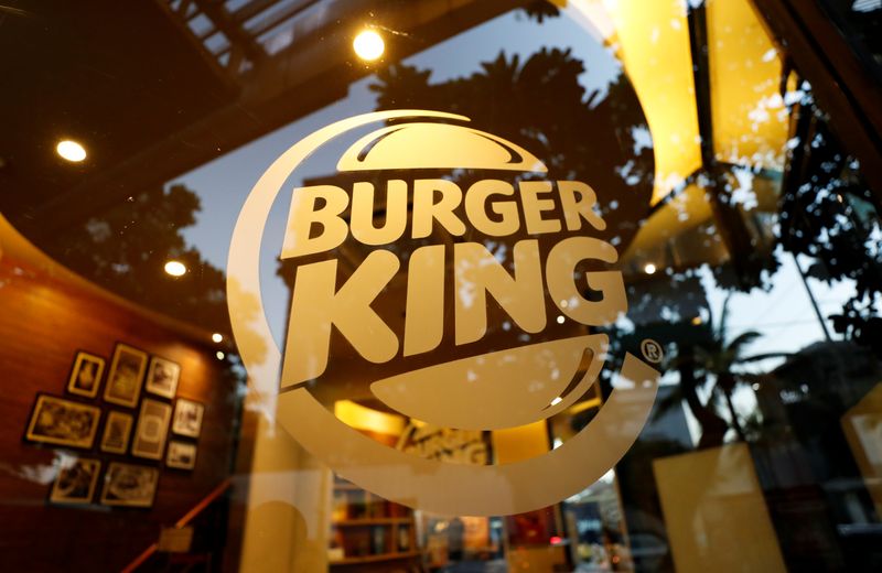 &copy; Reuters. A Burger King logo is seen at a restaurant in Bangkok, Thailand, August 26, 2020. REUTERS/Jorge Silva