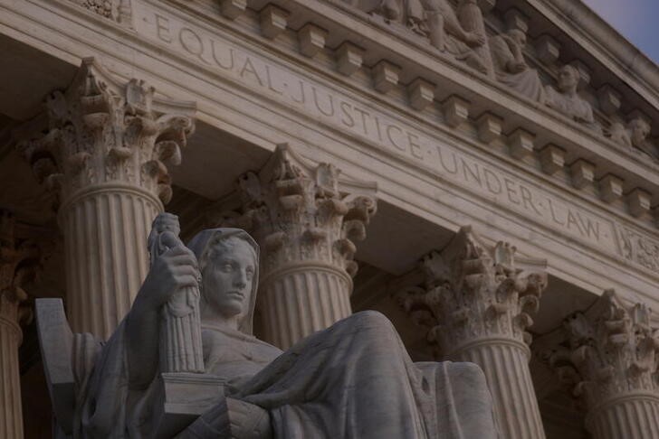 © Reuters. Foto de Archivo: Edificio de Corte Suprema de EEUU en Washington, EEUU. REUTERS/Leah Millis