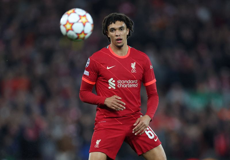 &copy; Reuters. Lateral Trent Alexander-Arnold, do Liverpool
27/04/2022
Action Images via Reuters/Carl Recine