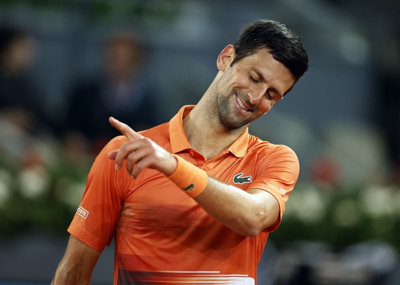 &copy; Reuters. Novak Djokovic durante partida contra Gael Monfils no Aberto de Madri
03/05/2022
REUTERS/Juan Medina