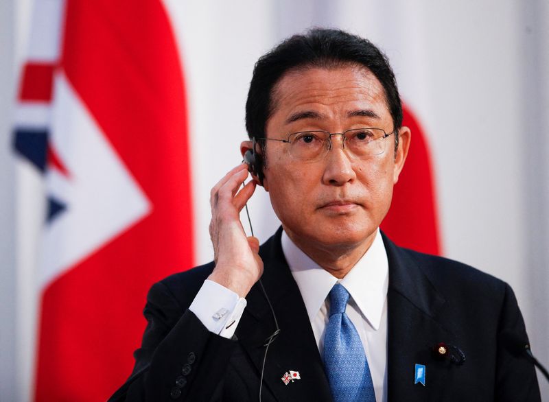 &copy; Reuters. FILE PHOTO: Japanese Prime Minister Fumio Kishida attends a Q&A round after delivering a speech at the Guildhall in London, Britain May 5, 2022. REUTERS/Peter Nicholls
