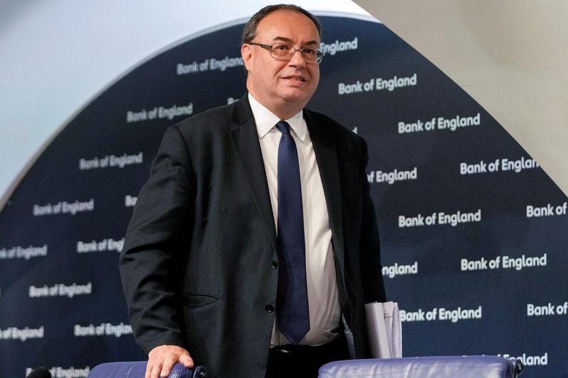 &copy; Reuters. Governor of the Bank of England Andrew Bailey leaves after addressing the media on the Monetary Policy Report at the Bank of England in London, Britain May 5, 2022. Frank Augstein/Pool via REUTERS